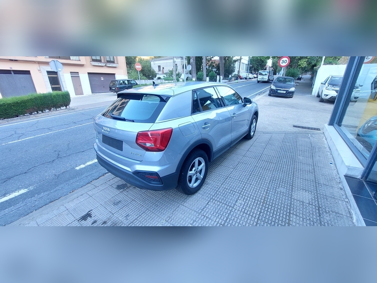 Audi Q2 1.0 110CV foto 4